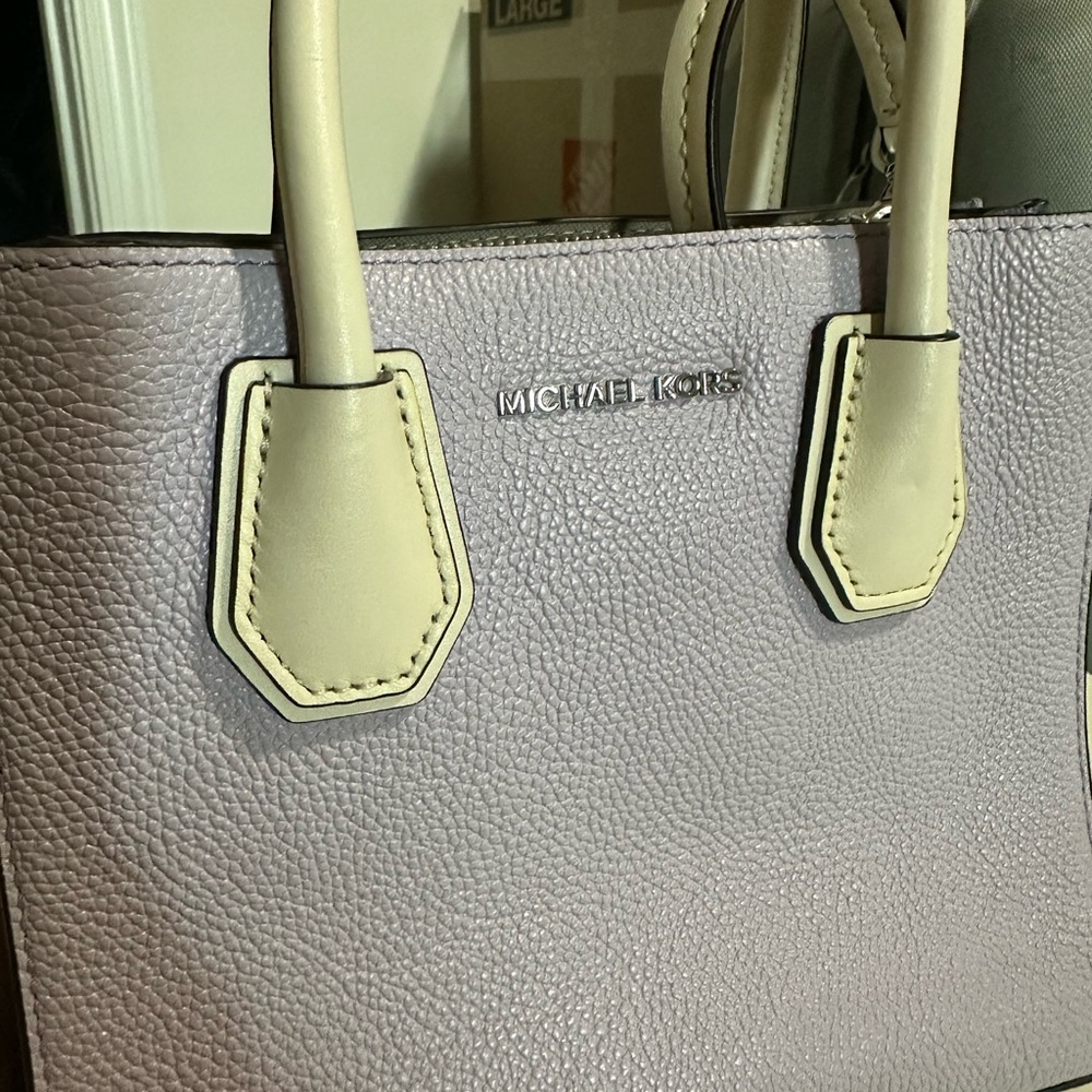 Michael Kors Lavender and Cream Satchel - Picture 5 of 6